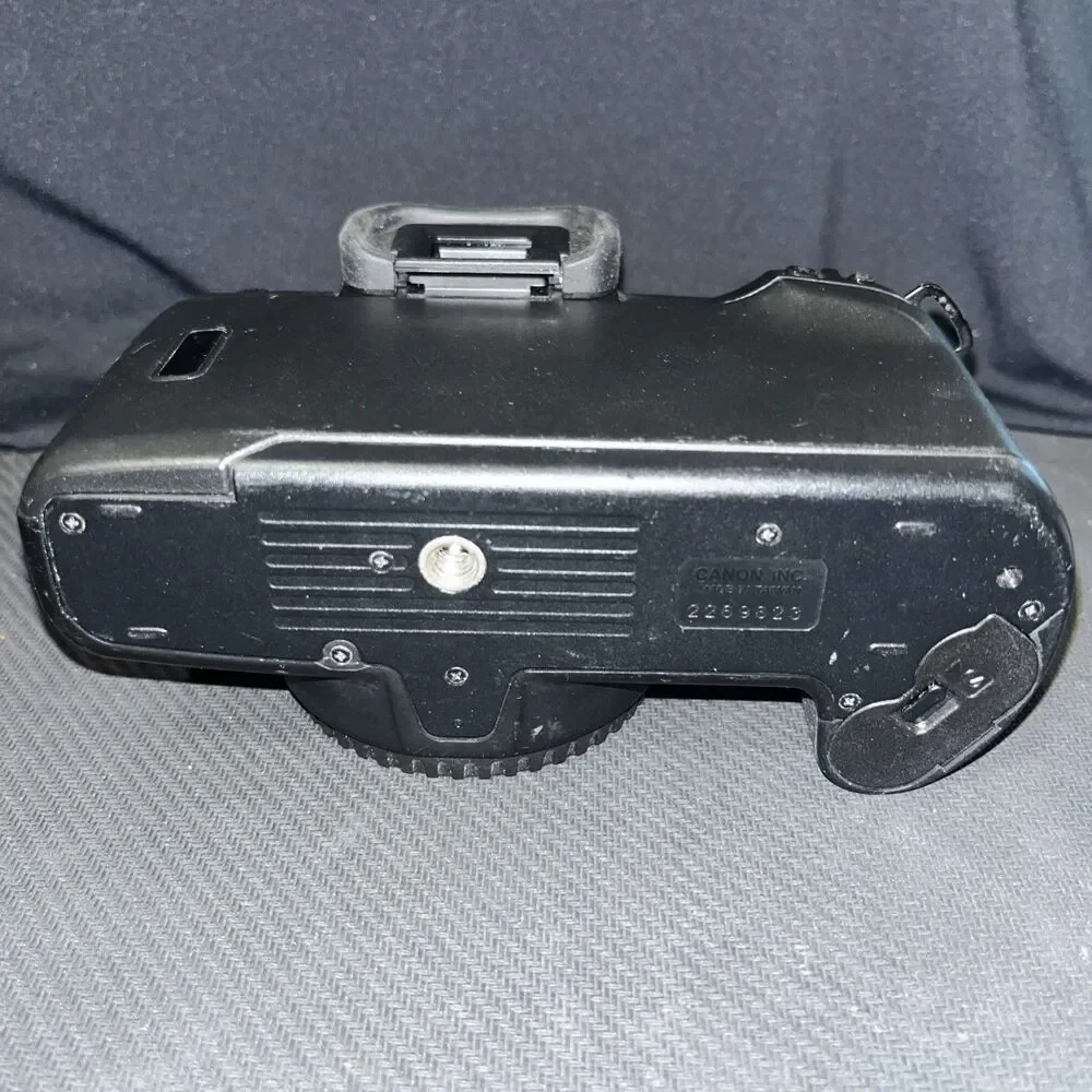 Canon EOS Rebel G 35mm Film SLR Camera Body Only with Cap Tested